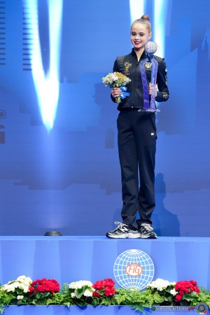 podium onofriichuk taisiia ukr sfe01775 copia simone ferraro ph